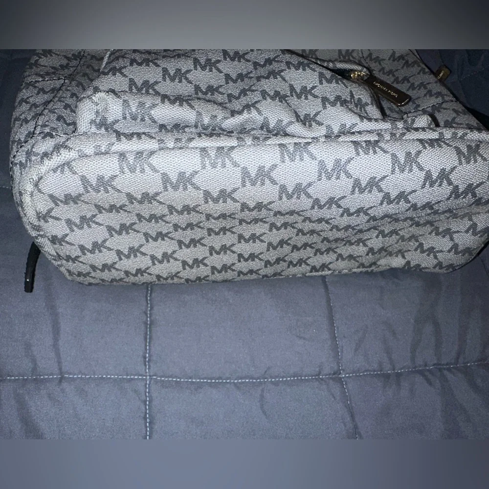 MK Backpack - Picture 3 of 7